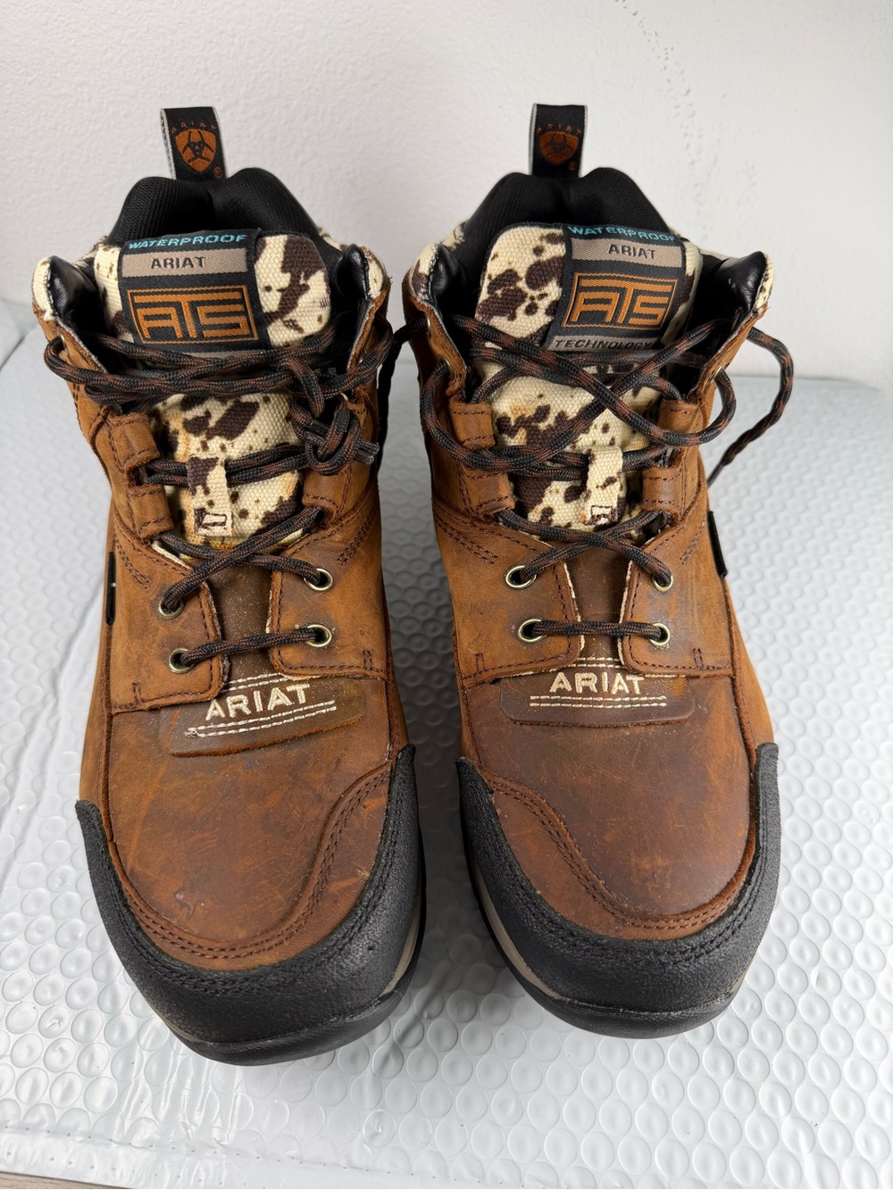 Ariat Terrain Waterproof ATS Brown Leather Hiking Boots Cow Print Men’s 10B - Picture 2 of 7